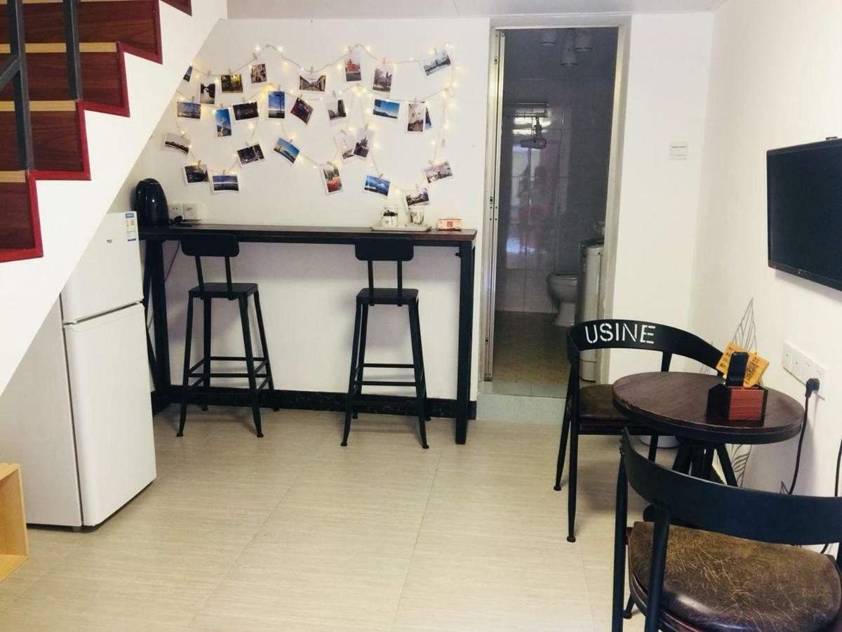 Lin Jiang Apartment *